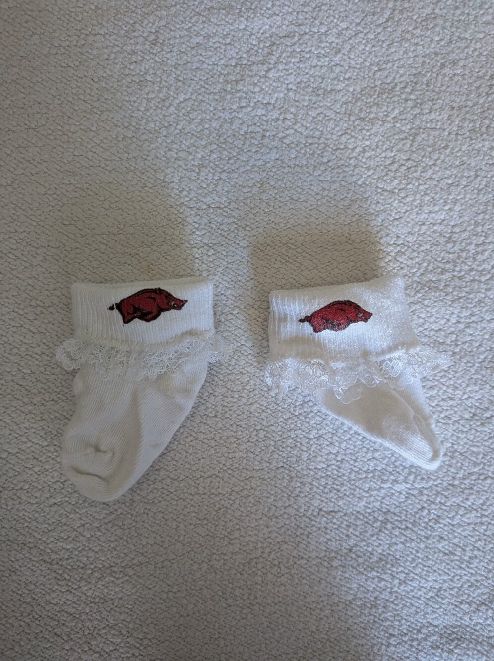 White Baby Socks with Razorback Lace Top